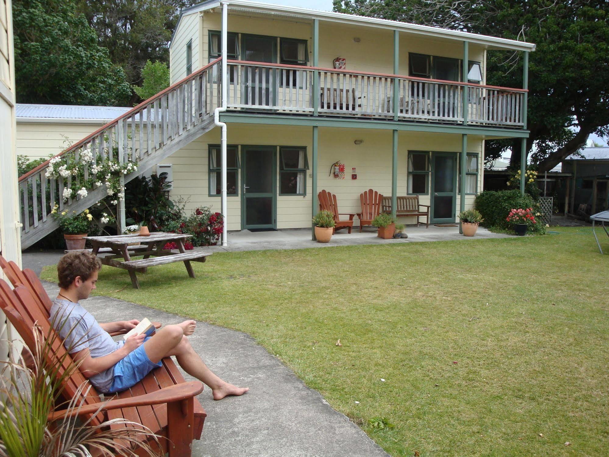 Tamara Riverside Lodge Whanganui Exterior foto